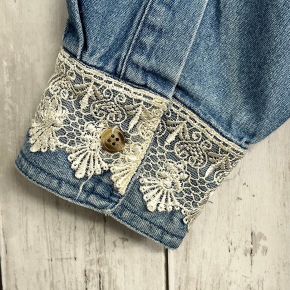 Vintage At Last Floral Rose Lace Long Sleeve Button Down Cotton Denim Shirt - Picture 9 of 11